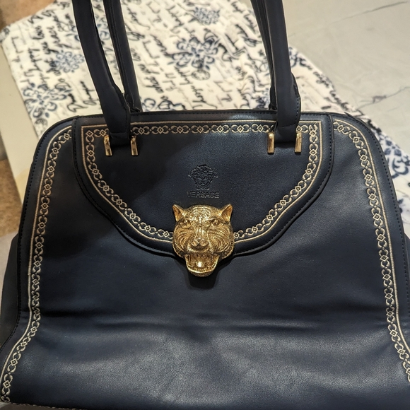 Rare Collection Versage Purse - Picture 3 of 5